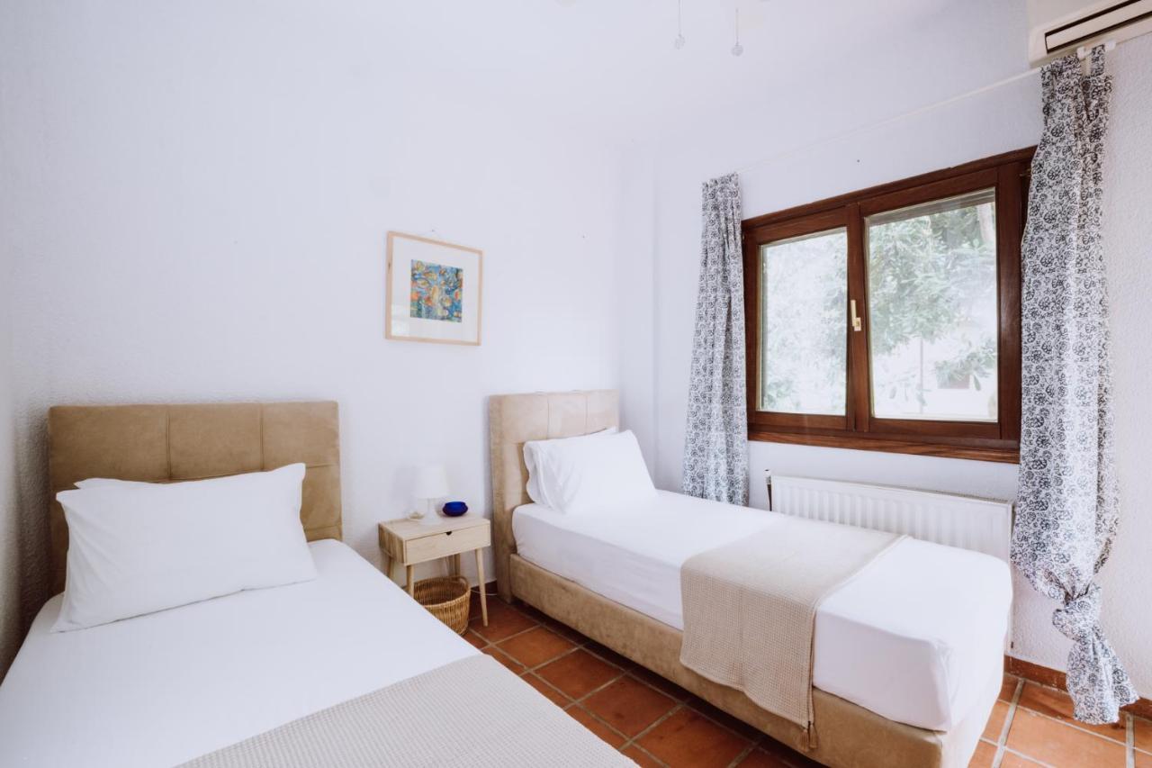 Forest House Near The Sea Sani  ภายนอก รูปภาพ
